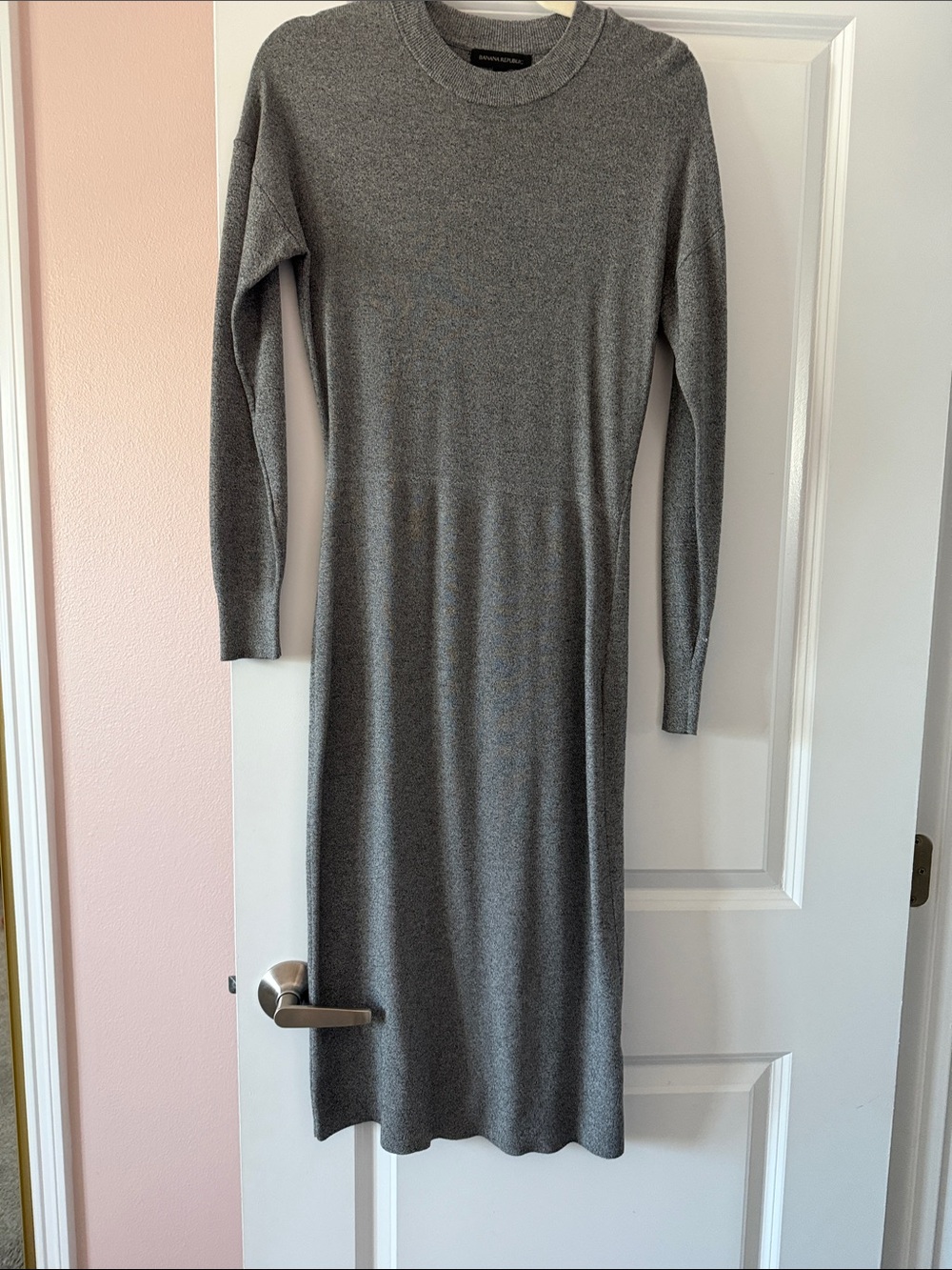 Banana Republic Gray Long Sleeve Midi Knit Dress